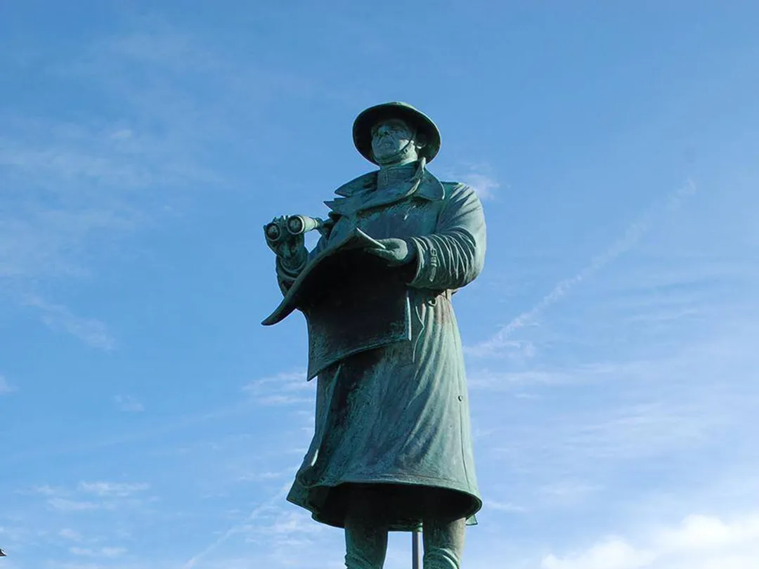 Edward Logan-Airport statue