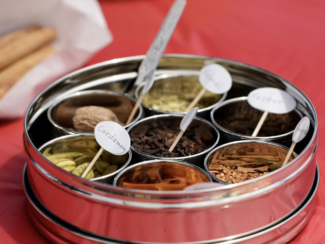 Sample tin of spices