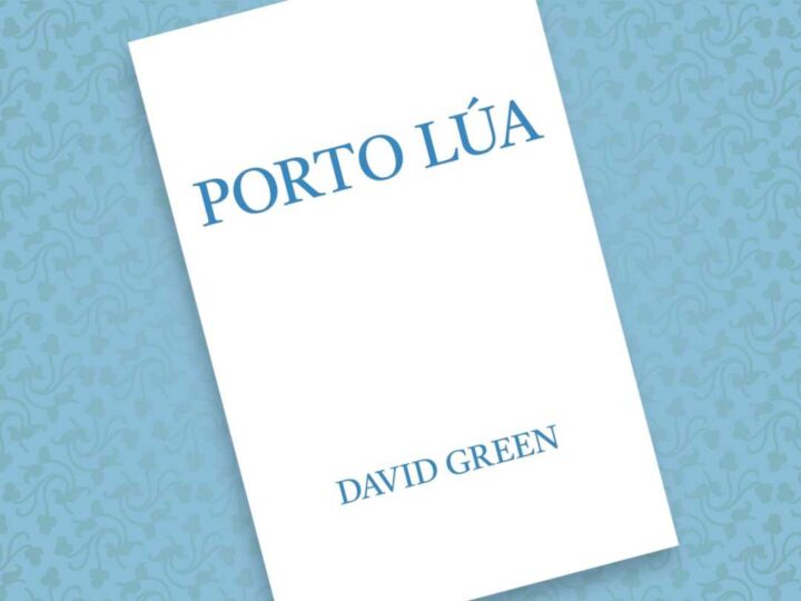 Porto Lua Book Cover