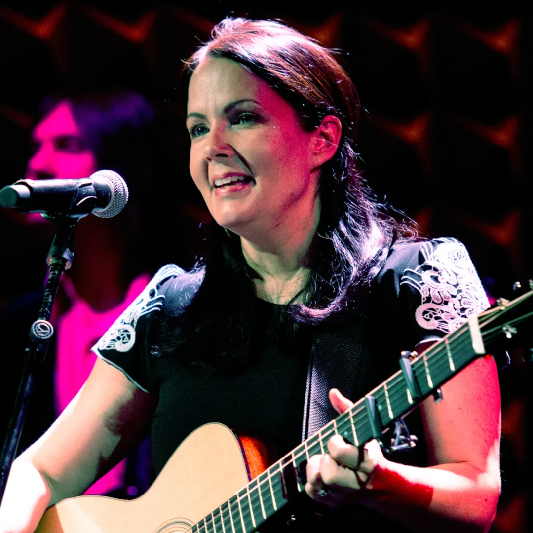 Lori McKenna2