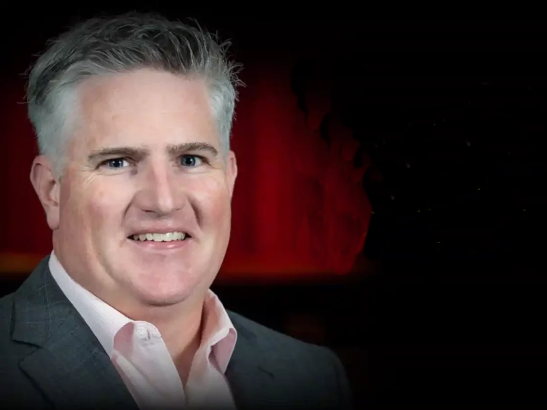 Pete Lally Spectacle Live