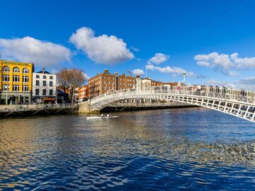 Ha'Penny Bridge, Dublin City, Co. Dublin