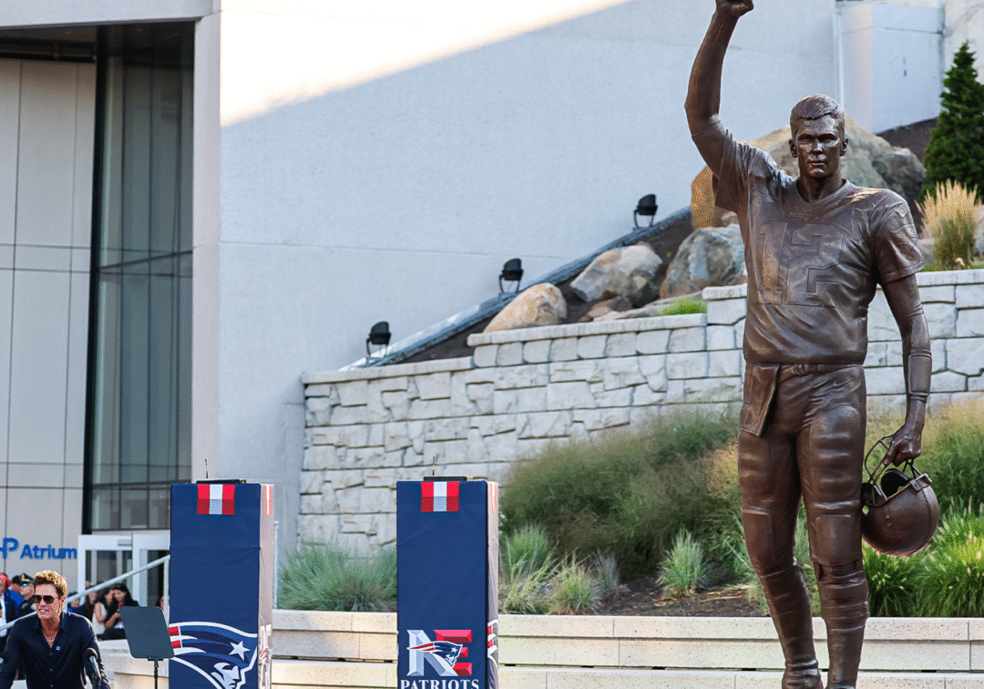 Tom Brady Statue:w TB. NEP Tom Brady Statue:w TB. NEP